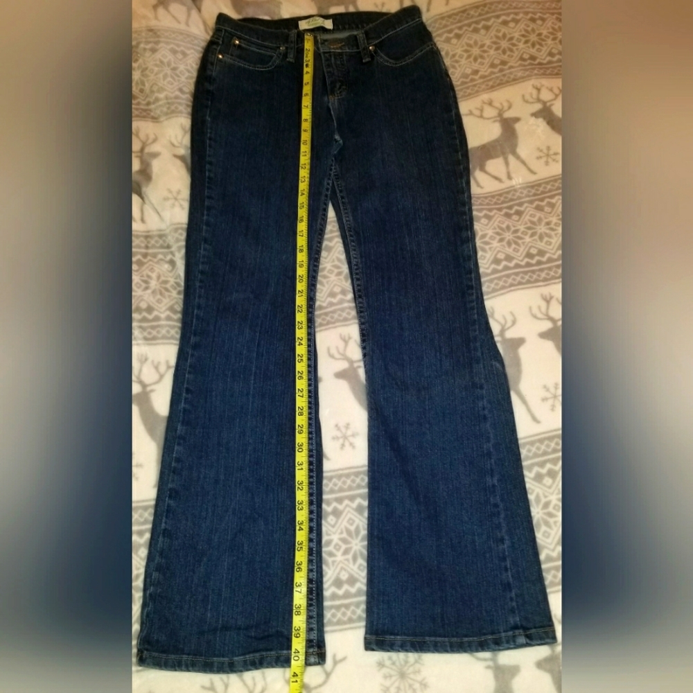 Wrangler Bootcut Jeans - Picture 6 of 8